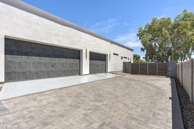 13613 N 76th Street 68, Scottsdale, AZ 85260