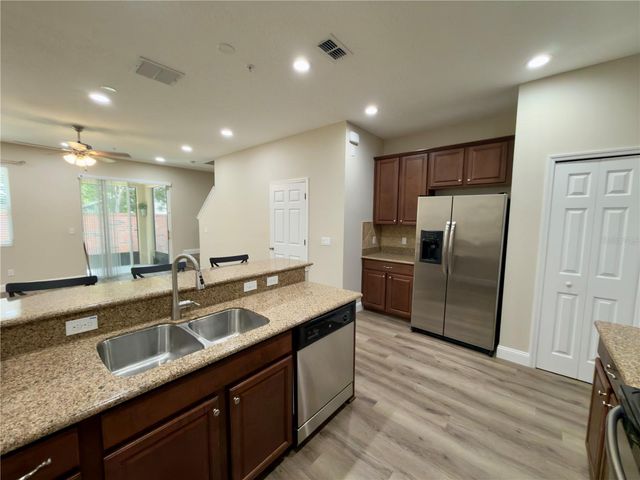 1562 PLUMERIA PLACE, Oviedo, FL 32765