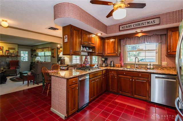 3796 Saint Andrews Drive, Fairborn, OH 45324