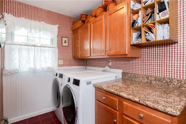 3796 Saint Andrews Drive, Fairborn, OH 45324
