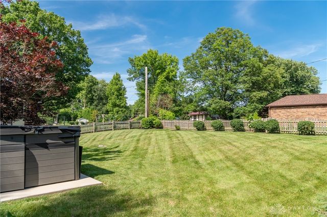 3796 Saint Andrews Drive, Fairborn, OH 45324