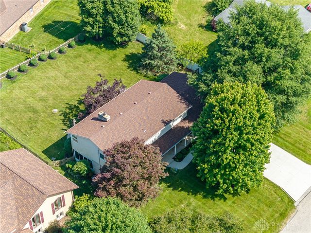 3796 Saint Andrews Drive, Fairborn, OH 45324