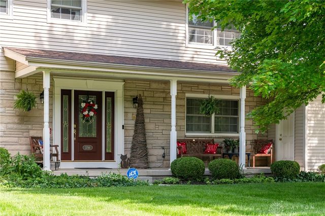 3796 Saint Andrews Drive, Fairborn, OH 45324