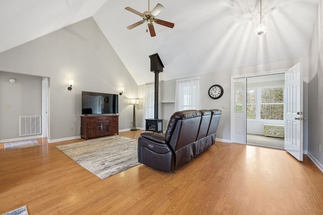 295 Snowbird Trail, Marble, NC 28905