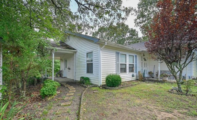 103 Pine Hollow Lane, Mena, AR 71953
