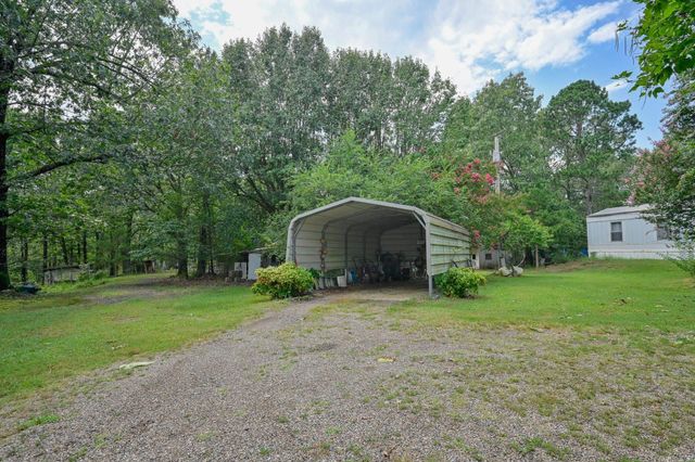 103 Pine Hollow Lane, Mena, AR 71953
