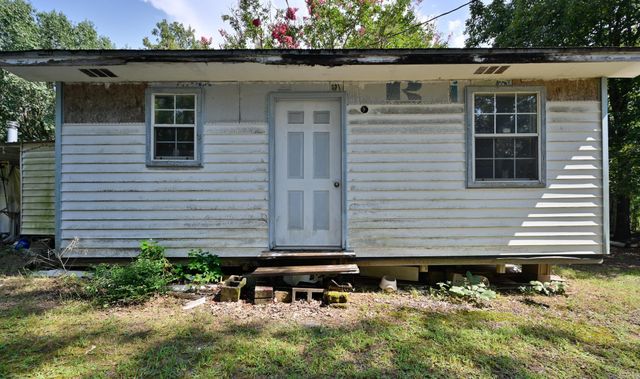 103 Pine Hollow Lane, Mena, AR 71953
