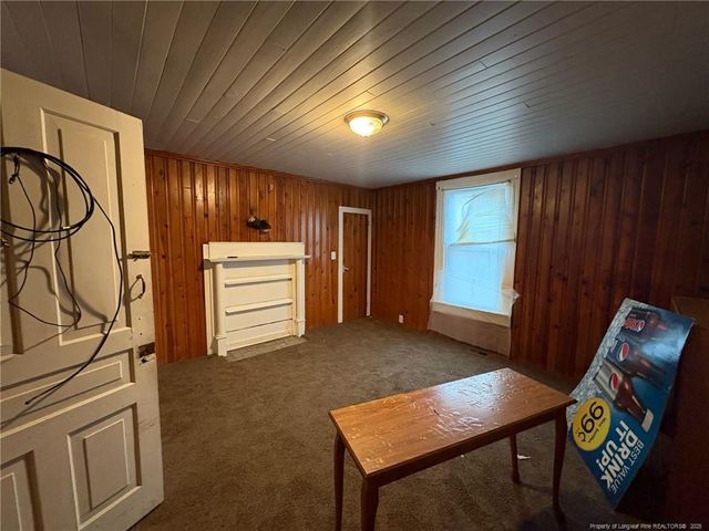 232 B Street, Fayetteville, NC 28301