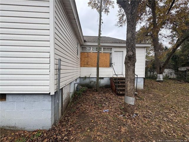 232 B Street, Fayetteville, NC 28301