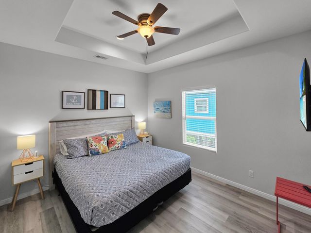 1706 Highway 87, Gilchrist, TX 77617