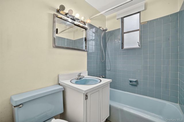 1218 Ellsworth Avenue, Bronx, NY 10465