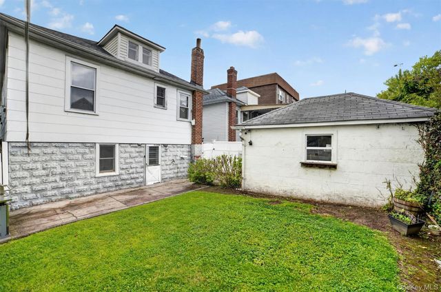 1218 Ellsworth Avenue, Bronx, NY 10465