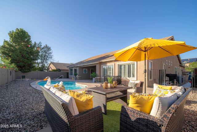 30427 W VALE Drive, Buckeye, AZ 85396