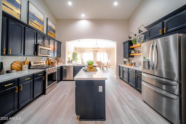 30427 W VALE Drive, Buckeye, AZ 85396