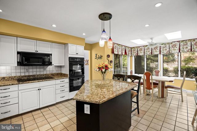 19 BUNNING DR, Voorhees, NJ 08043