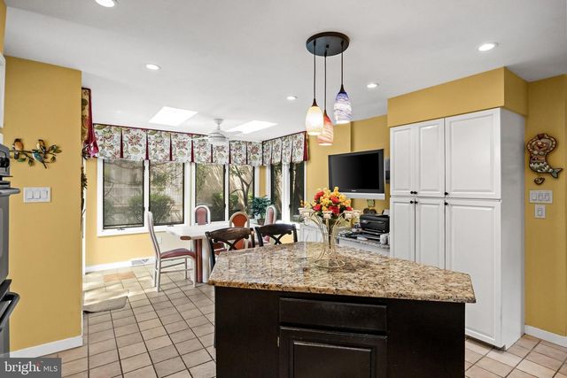 19 BUNNING DR, Voorhees, NJ 08043