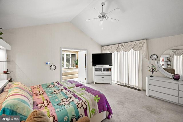 19 BUNNING DR, Voorhees, NJ 08043