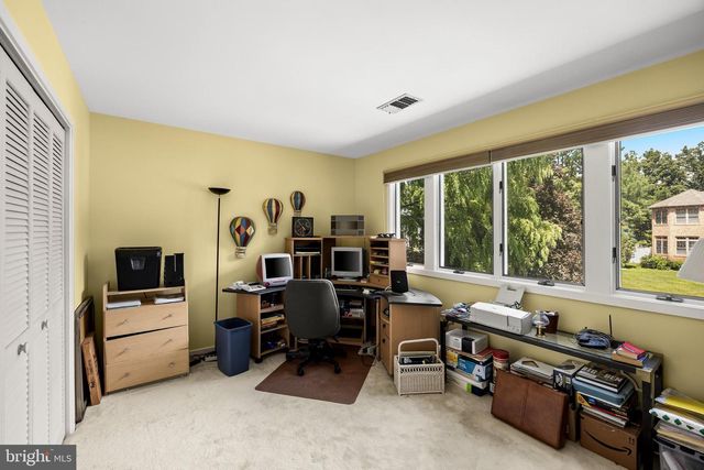 19 BUNNING DR, Voorhees, NJ 08043