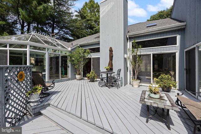 19 BUNNING DR, Voorhees, NJ 08043