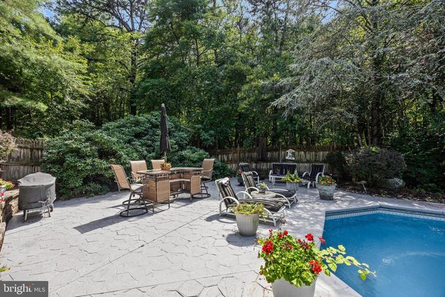 19 BUNNING DR, Voorhees, NJ 08043