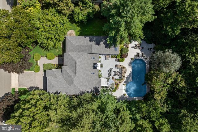 19 BUNNING DR, Voorhees, NJ 08043