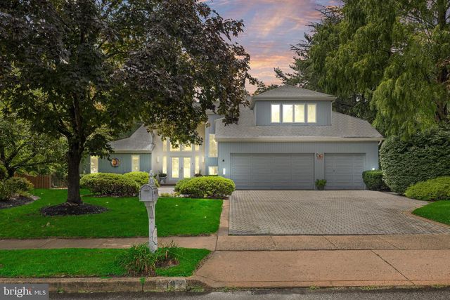 19 BUNNING DR, Voorhees, NJ 08043