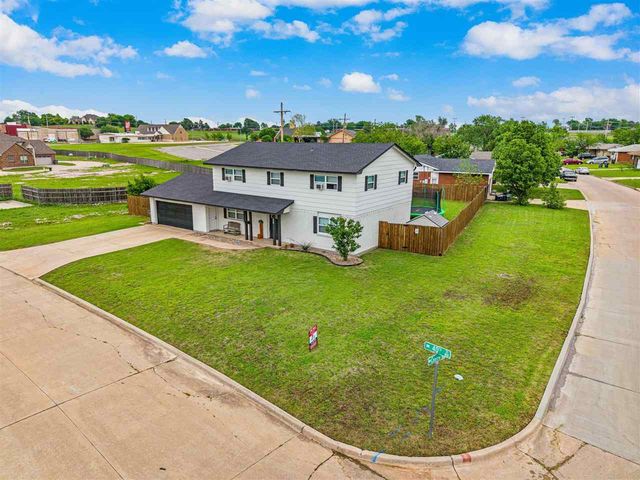 801 NW 40th St, Lawton, OK 73505