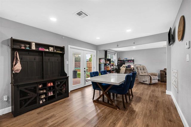 801 NW 40th St, Lawton, OK 73505