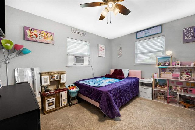 801 NW 40th St, Lawton, OK 73505