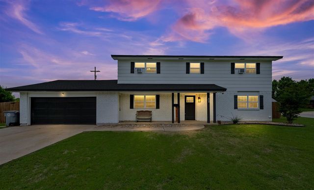 801 NW 40th St, Lawton, OK 73505