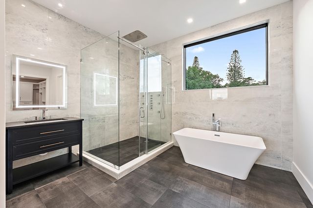 706 Lakeside Circle, North Palm Beach, FL 33408