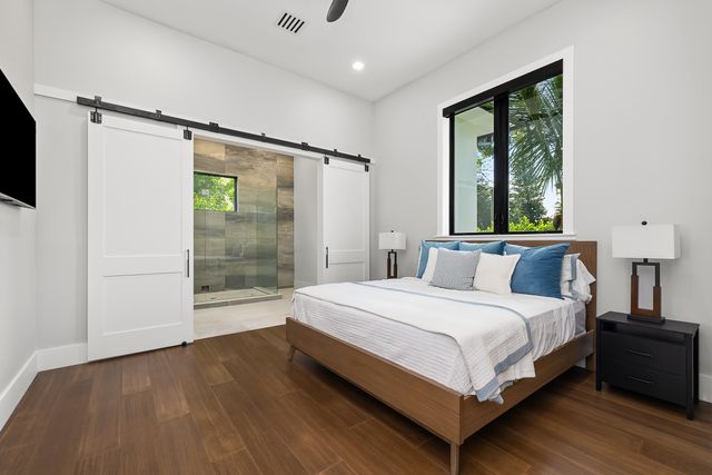 706 Lakeside Circle, North Palm Beach, FL 33408