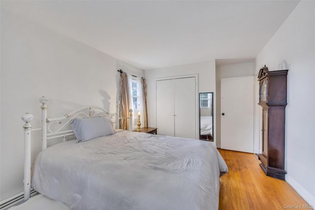 612 Vine Street, Babylon, NY 11702