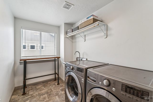 4694 N Patimos Ave, Meridian, ID 83646