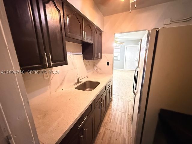 3070 NW 20th St 2, Miami, FL 33142