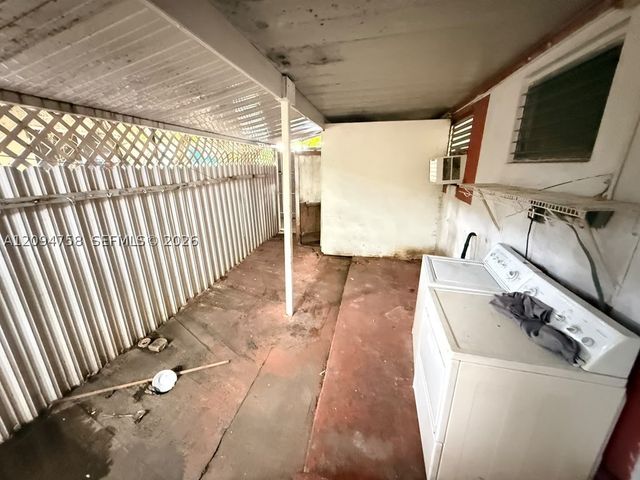 3070 NW 20th St 2, Miami, FL 33142