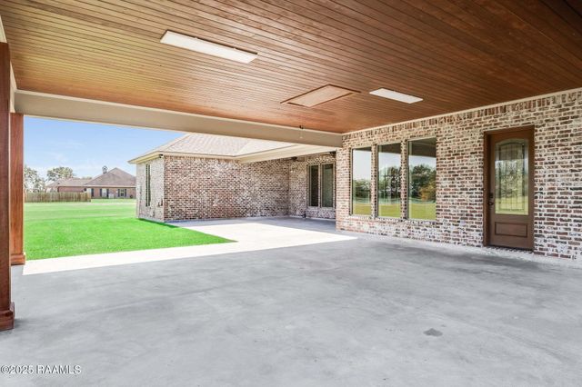 526 Lavergne Road, Rayne, LA 70578