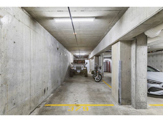 1310 Nw NAITO Pkwy 206, Portland, OR 97209