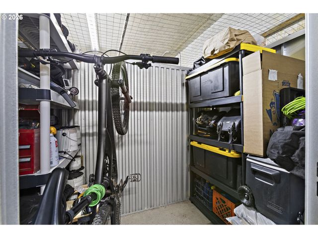 1310 Nw NAITO Pkwy 206, Portland, OR 97209
