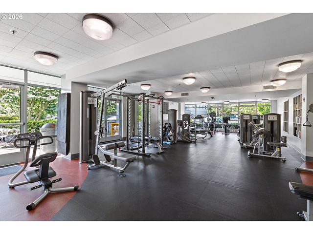 1310 Nw NAITO Pkwy 206, Portland, OR 97209
