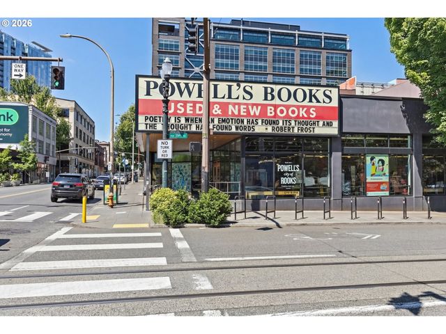 1310 Nw NAITO Pkwy 206, Portland, OR 97209