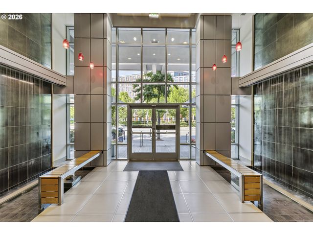 1310 Nw NAITO Pkwy 206, Portland, OR 97209