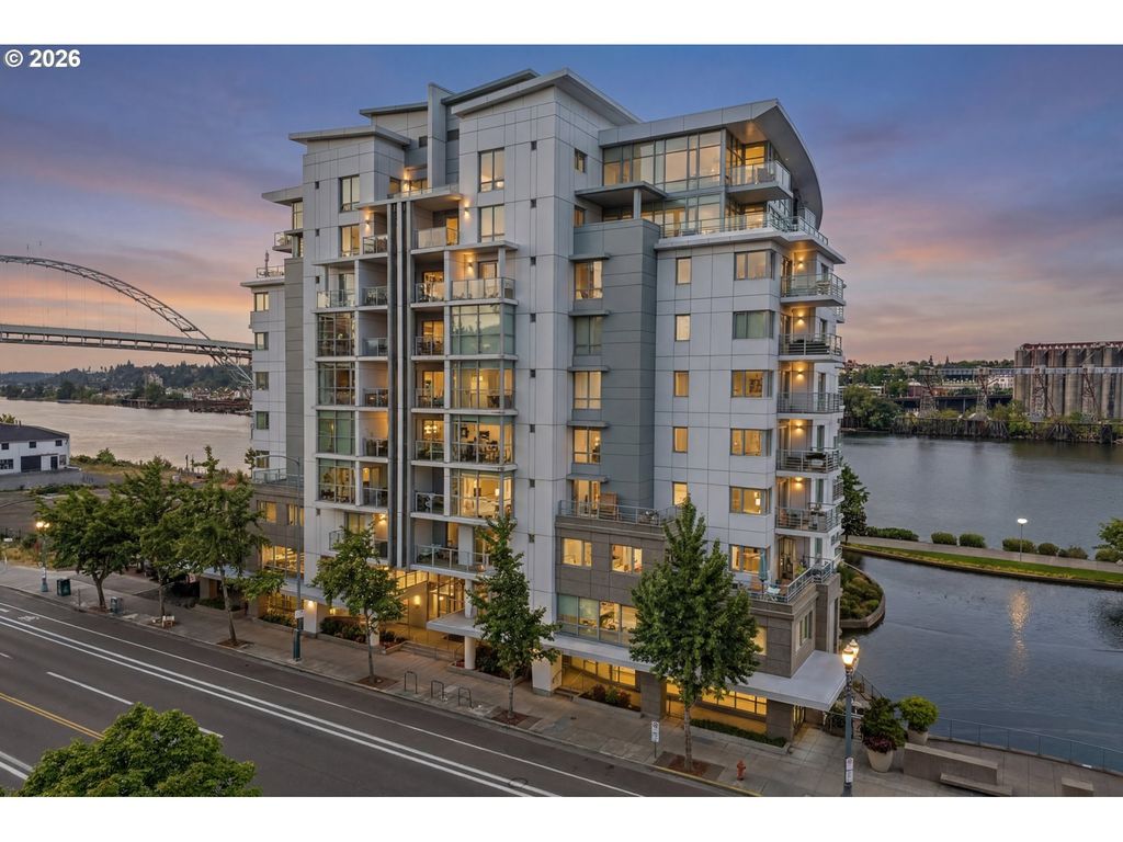 1310 Nw NAITO Pkwy 206, Portland, OR 97209