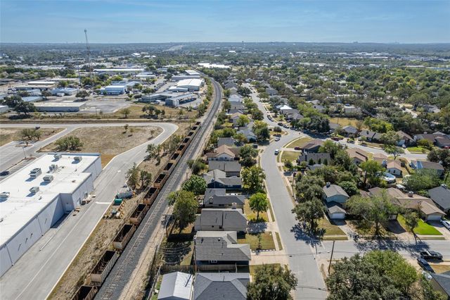 1610 Taron DR, Round Rock, TX 78681