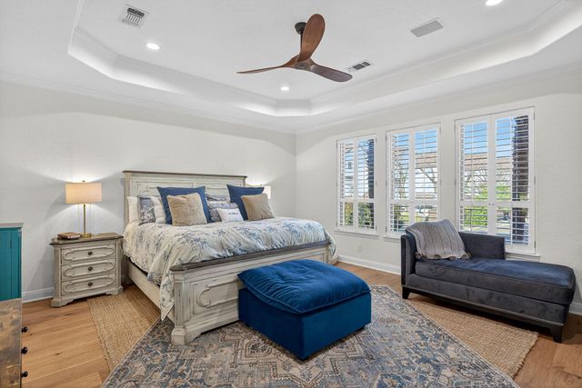 402 Horseshoe Bay North BLVD, Horseshoe Bay, TX 78657