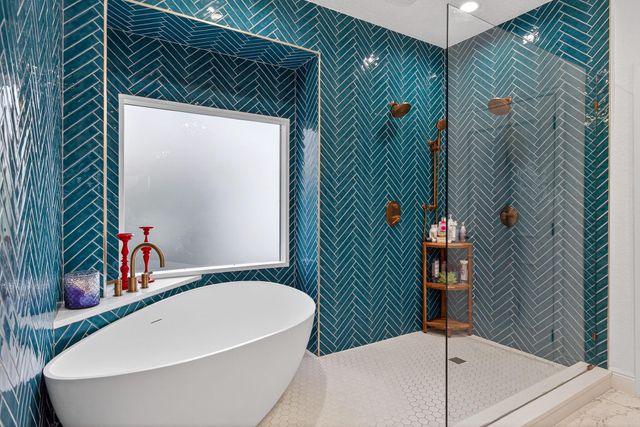 402 Horseshoe Bay North BLVD, Horseshoe Bay, TX 78657