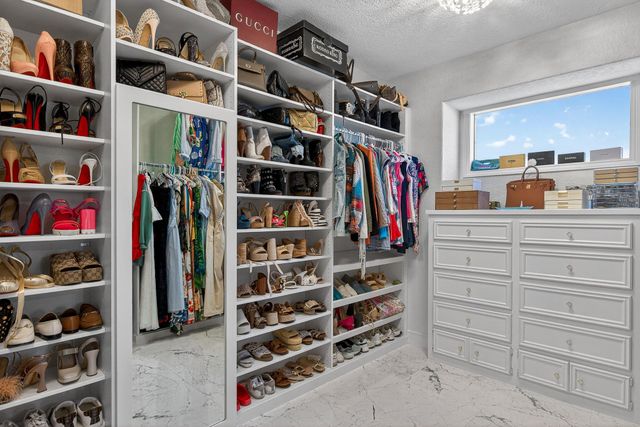 402 Horseshoe Bay North BLVD, Horseshoe Bay, TX 78657