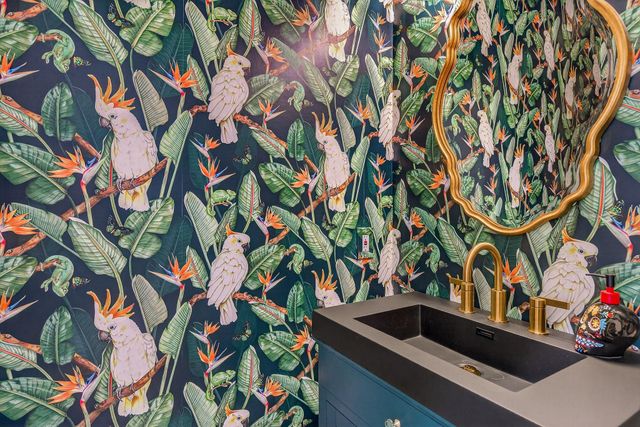 402 Horseshoe Bay North BLVD, Horseshoe Bay, TX 78657