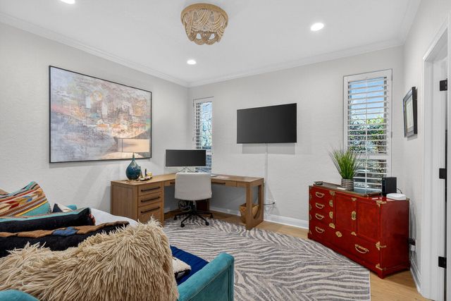 402 Horseshoe Bay North BLVD, Horseshoe Bay, TX 78657