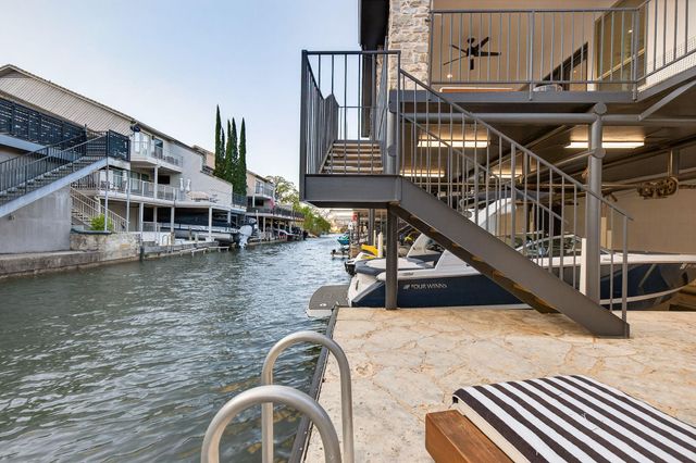 402 Horseshoe Bay North BLVD, Horseshoe Bay, TX 78657